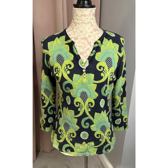 VGUC J. McLaughlin Henley Sweater Medium Navy Lime Green Print READ - Picture 1 of 11